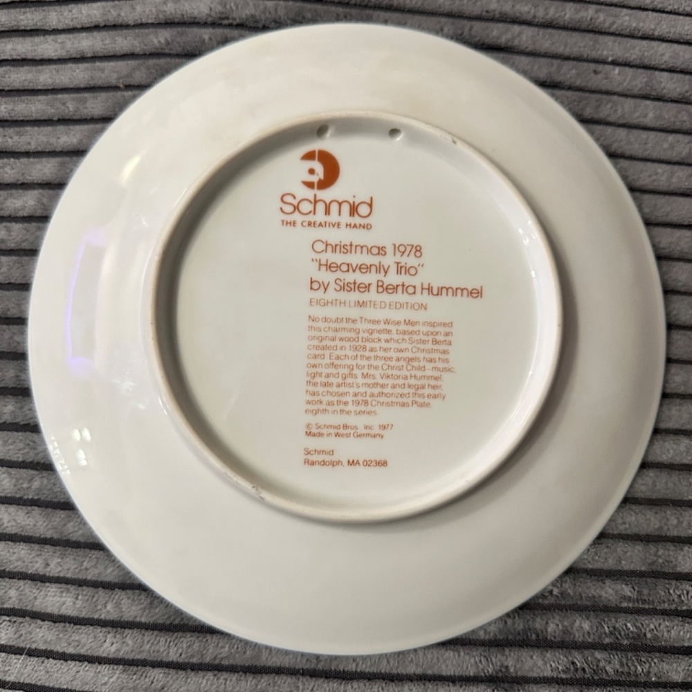 Sister Berta Hummel Plates Limited Edition | 1972, 1973, 1975, 1976, 1978, 1979 - Picture 10 of 12